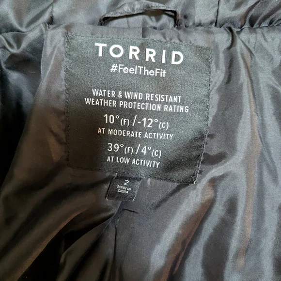 Torrid Nylon Zip Front Puffer Jacket Size 2X - Picture 4 of 14